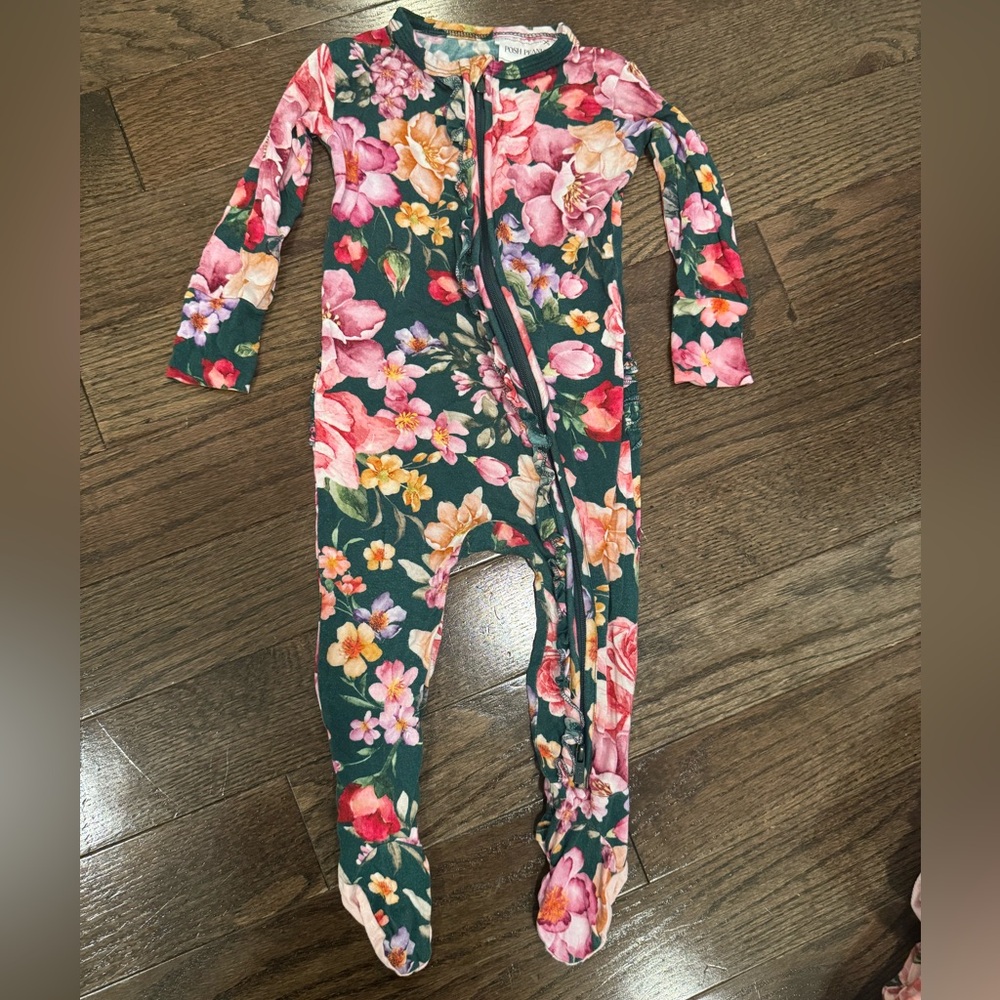 Posh Peanut Footie Ruffled Zippered One Piece 9-12 Months floral